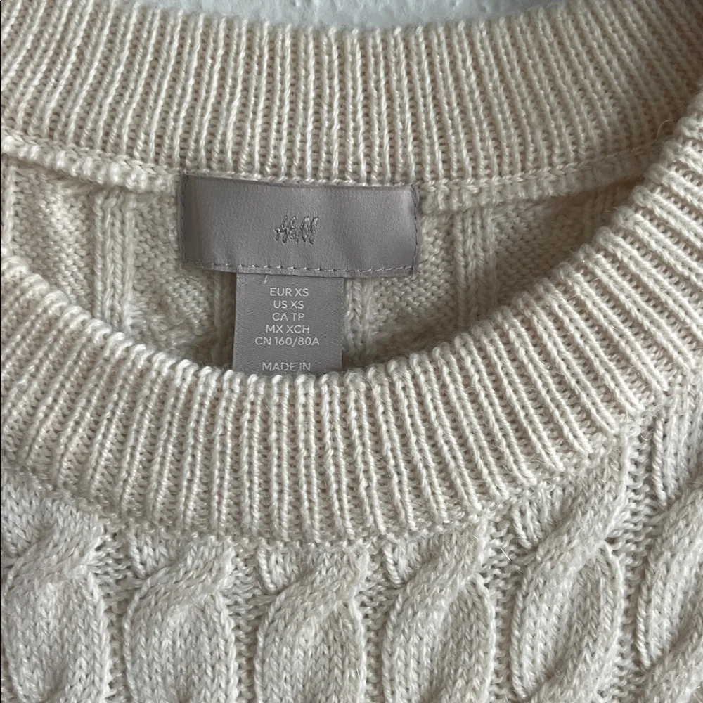 H&M CABLE-KNIT SWEATER - Picture 4 of 5